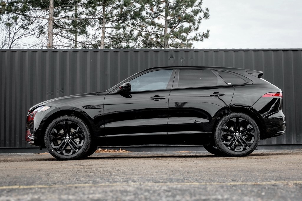 2026 Jaguar F-PACE P250 R-Dynamic S photo 2