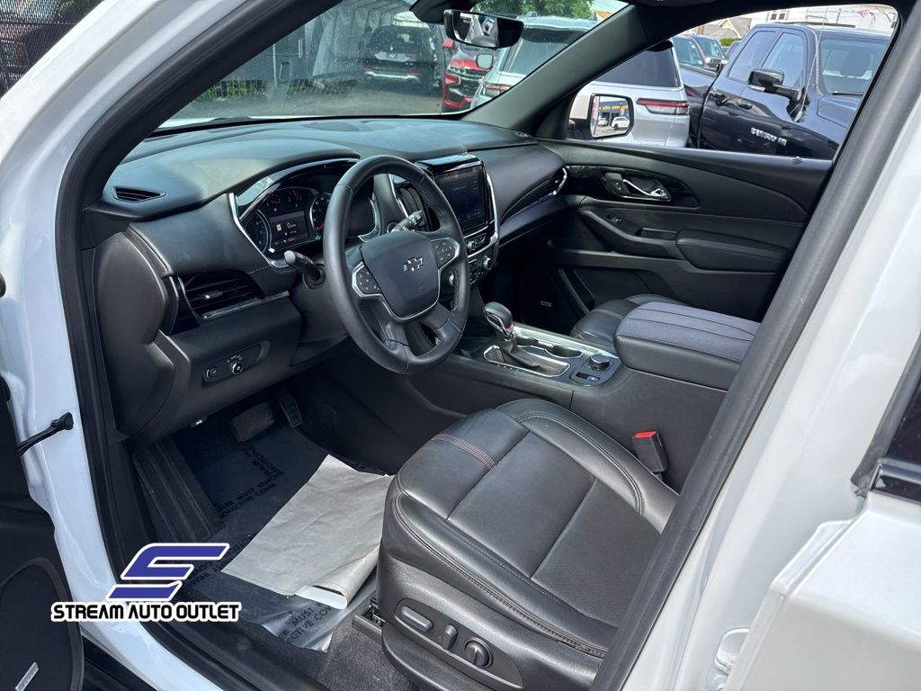 2023 Chevrolet Traverse RS photo 30