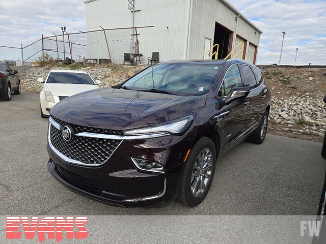 2022 Buick Enclave Avenir photo 3