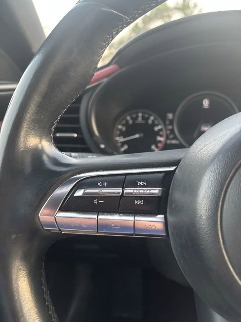 2019 Mazda Mazda3 Premium photo 17