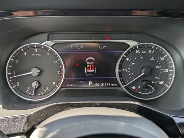 2025 Nissan Pathfinder SL photo 17