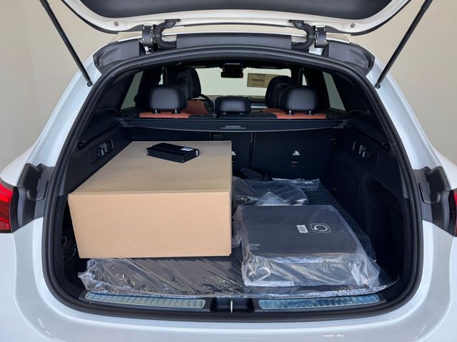 2026 Mercedes Benz GLC 350e 4MATIC photo 7