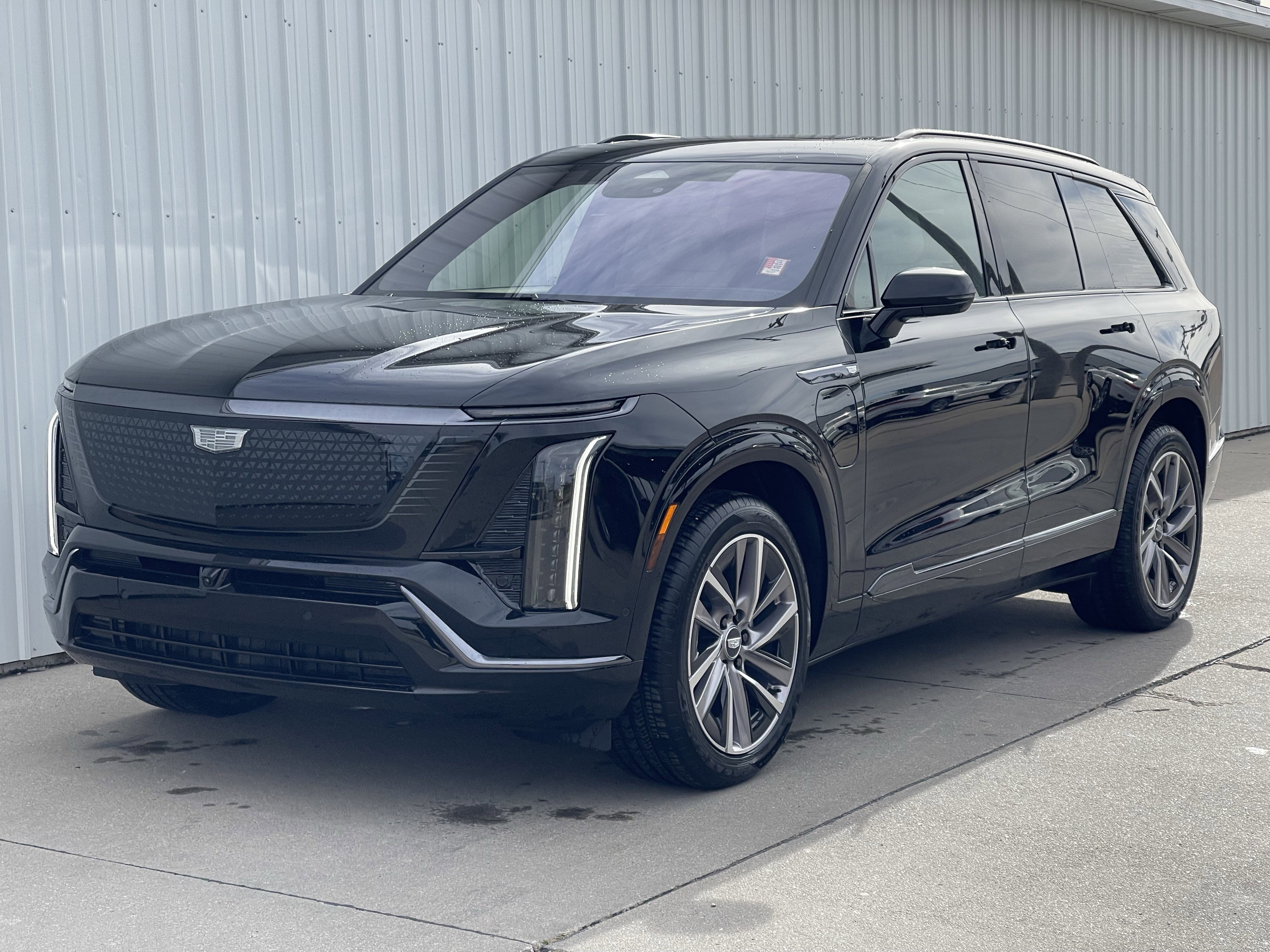 2026 Cadillac VISTIQ Sport's photo