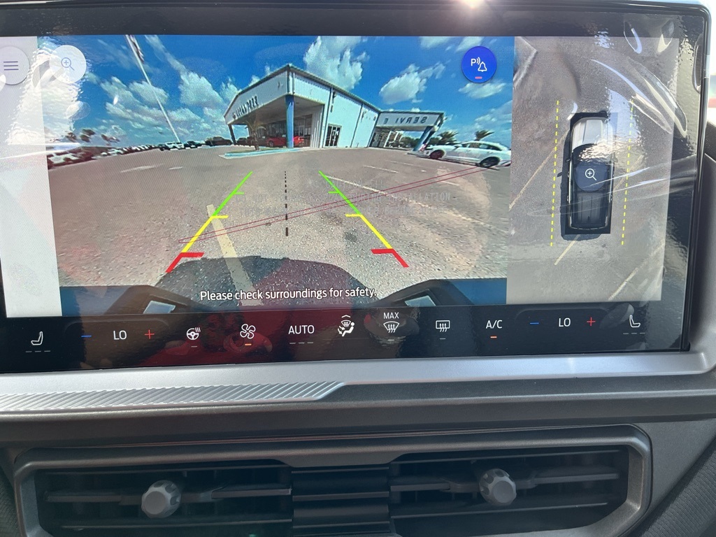 2025 Ford Bronco Sport Outer Banks photo 13