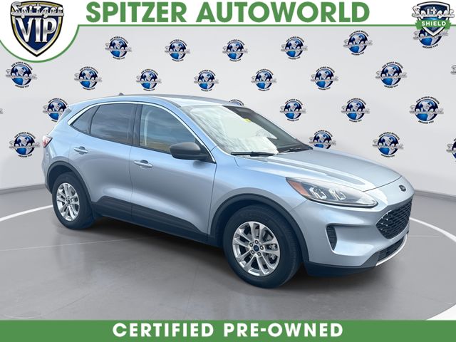 2022 Ford Escape SE's photo