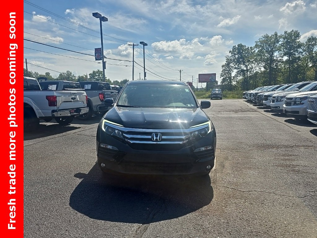 2017 Honda Pilot EX-L photo 4