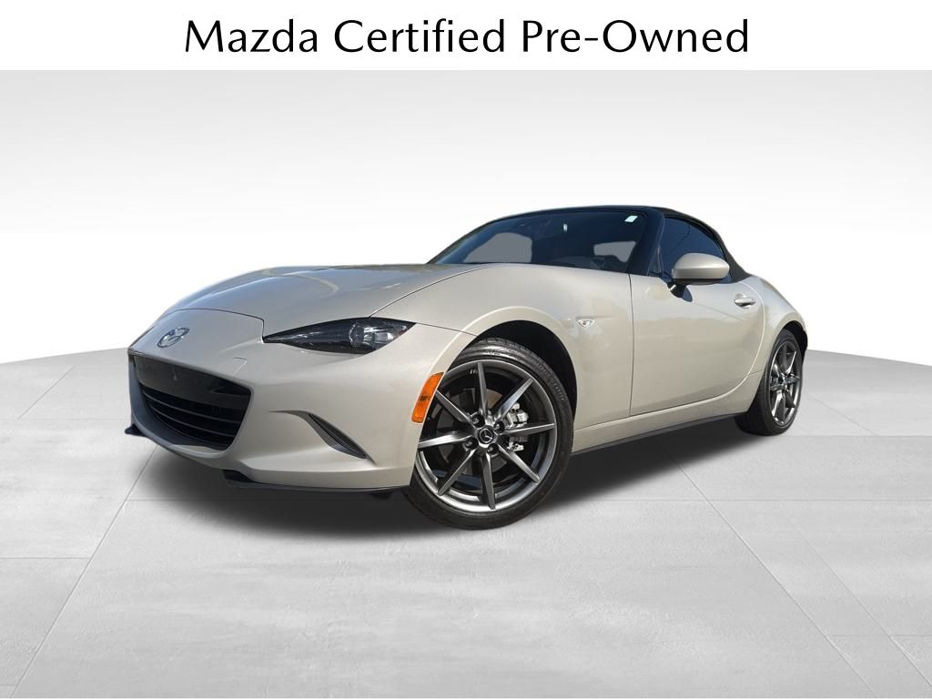 2022 Mazda MX-5 Miata Grand Touring's photo
