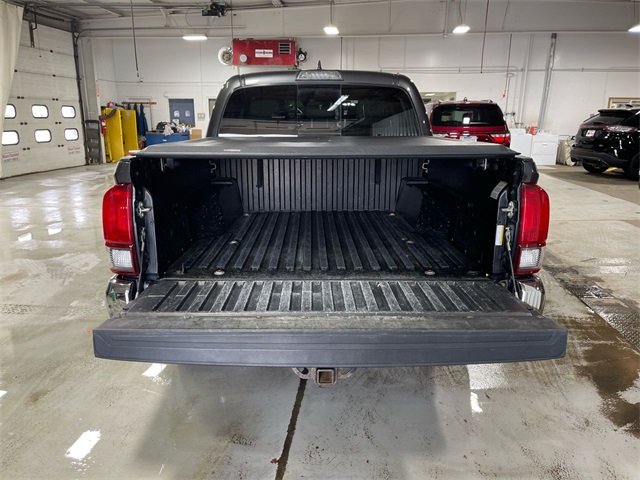 2018 Toyota Tacoma SR5 photo 15