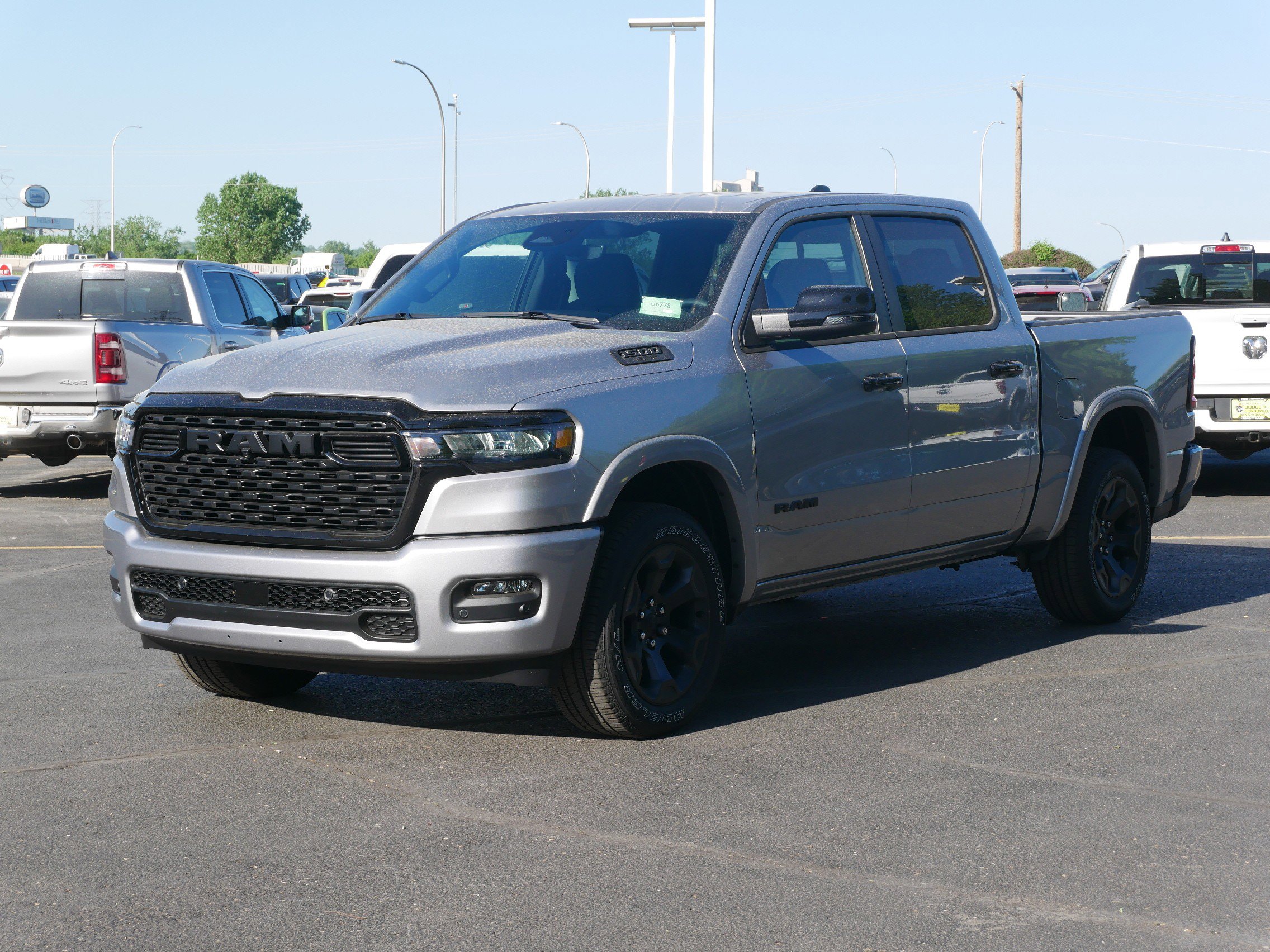2025 Ram 1500 Big Horn Lone Star photo 3