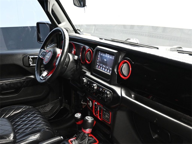 2019 Jeep Wrangler Unlimited Sahara photo 16