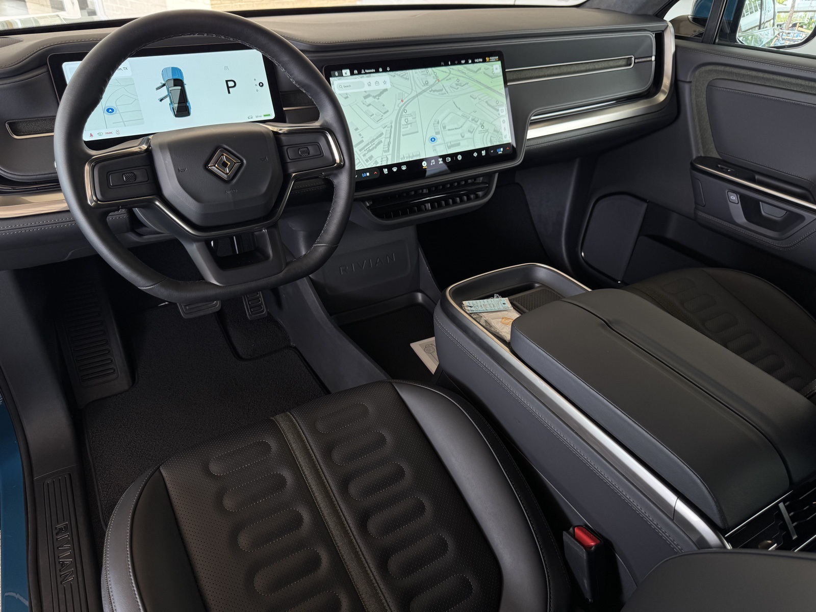 Used 2025 Rivian R1S Adventure with VIN 7PDSGBBA6SN048798 for sale in Houston, TX