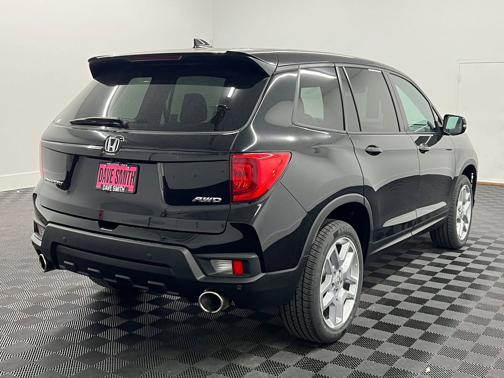 2024 Honda Passport EX-L photo 8