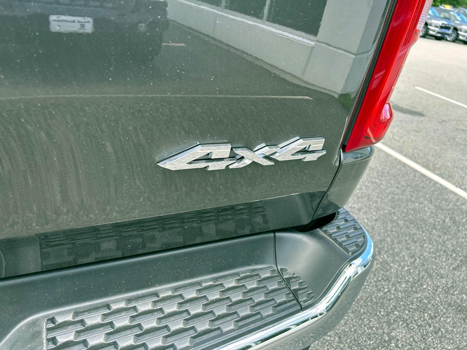 2025 Ram 1500 Big Horn photo 9