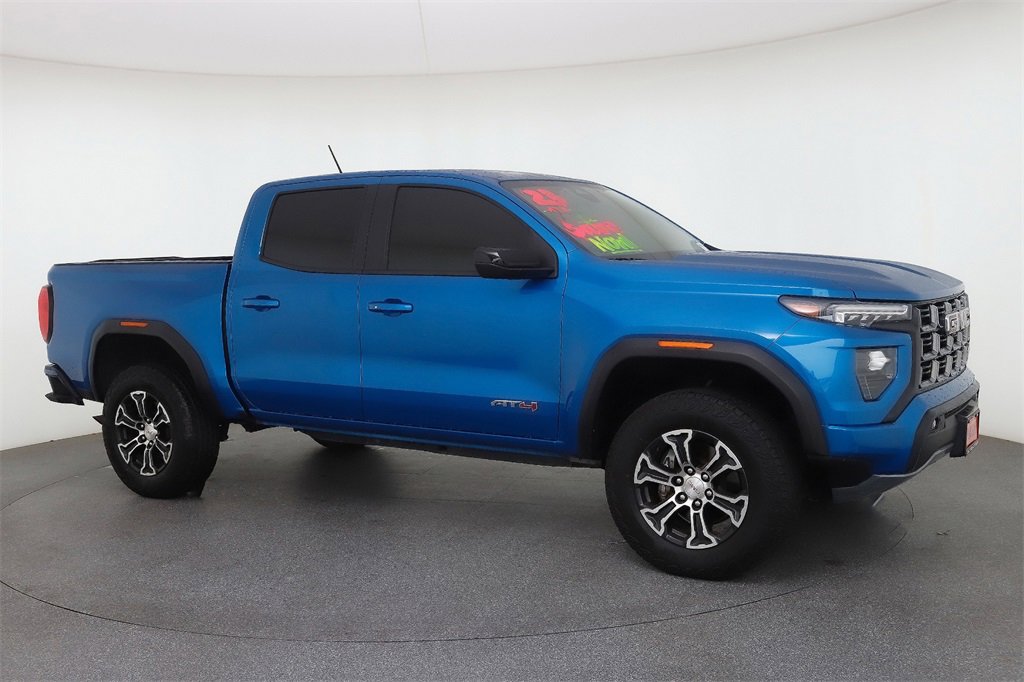 2023 GMC Canyon AT4's photo