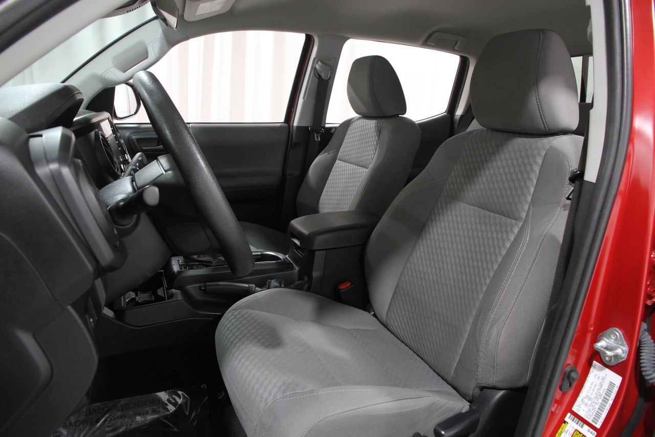 2022 Toyota Tacoma SR V6 photo 5