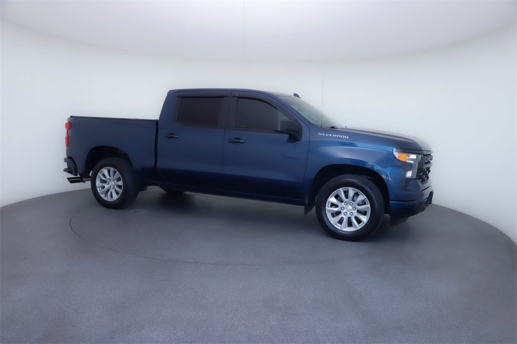 2022 Chevrolet Silverado 1500 Custom photo 9