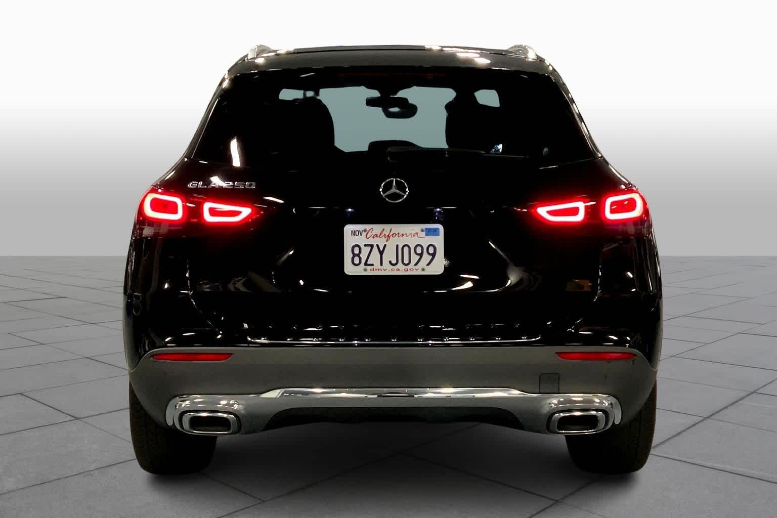 2021 Mercedes Benz GLA 250 photo 4