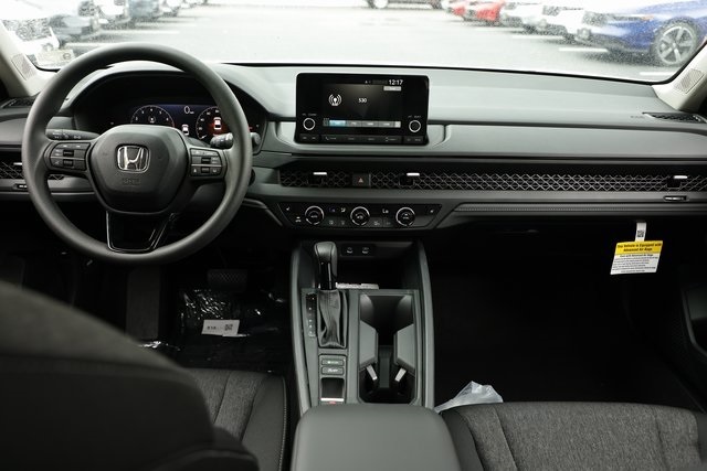 2025 Honda Accord SE photo 25