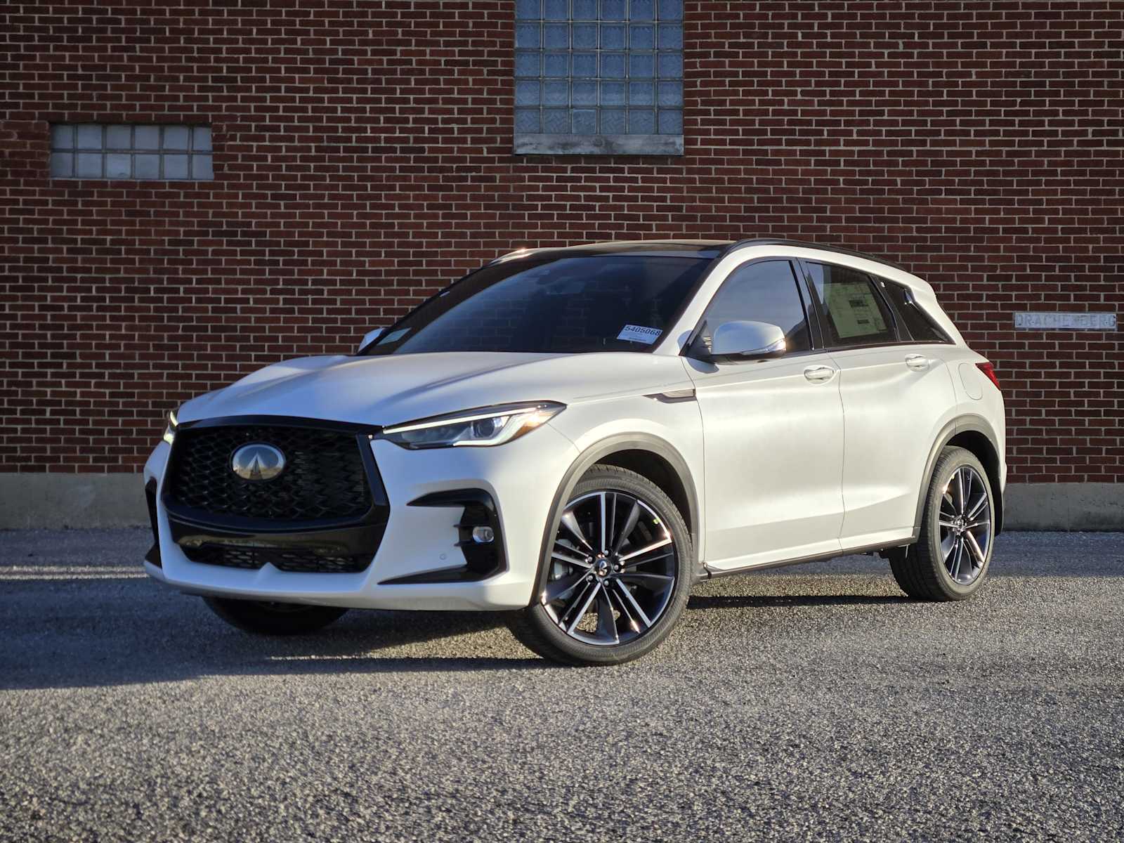 2025 INFINITI QX50