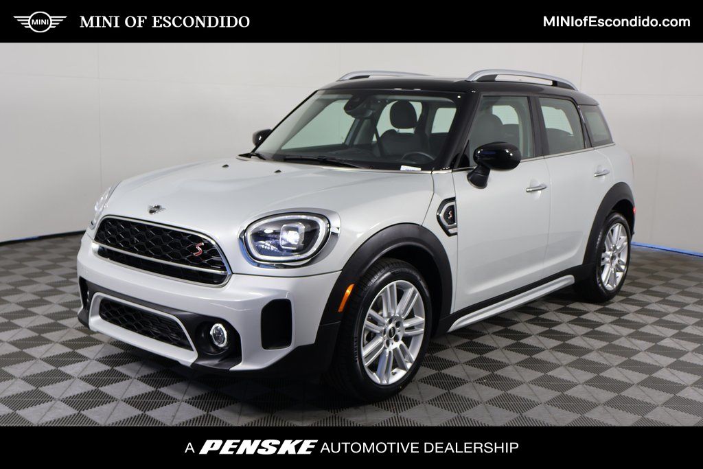 2023 MINI Countryman S's photo