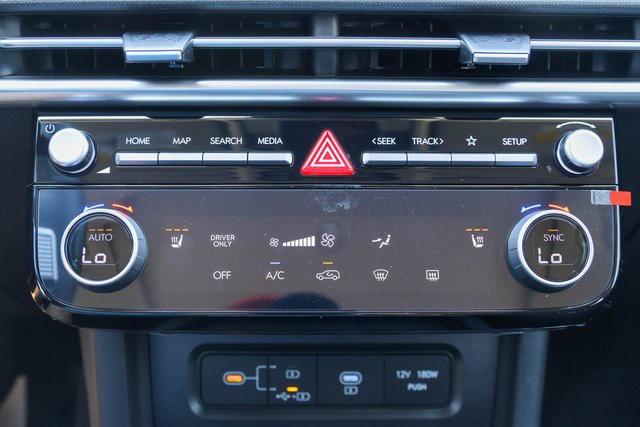 New 2025 White Hyundai SEL Convenience image 18