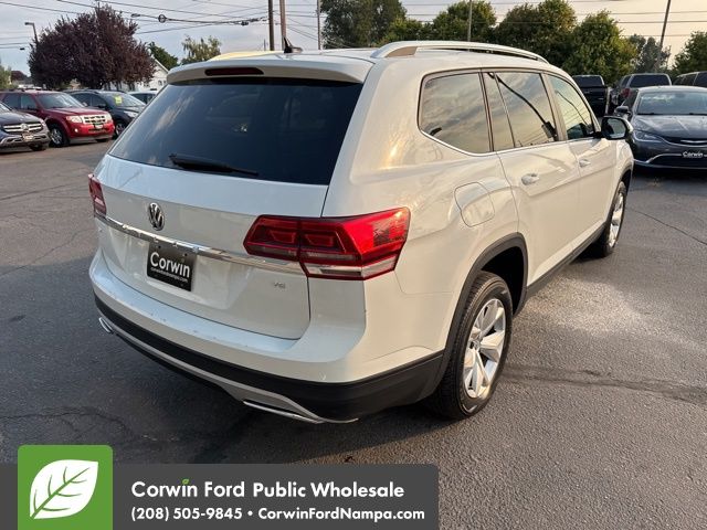 2019 Volkswagen Atlas SE photo 3