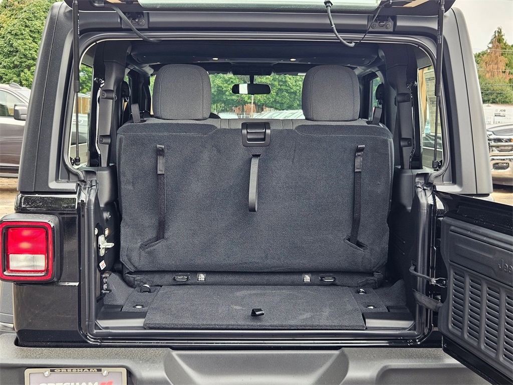 2025 Jeep Wrangler Sport photo 10