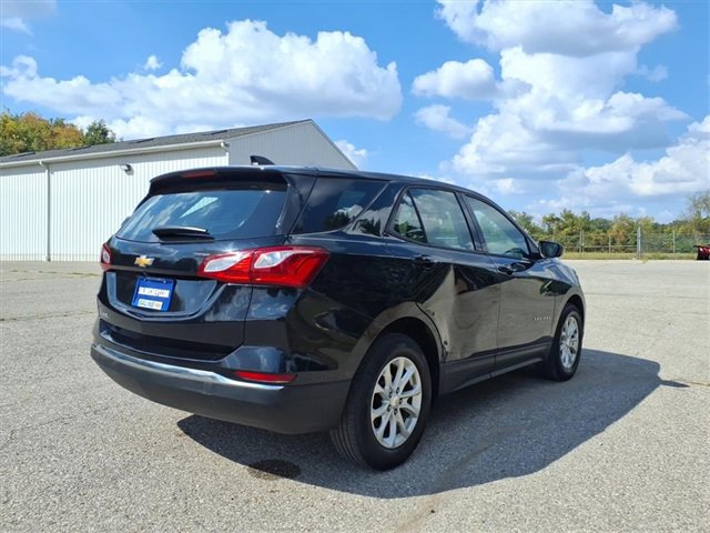 2018 Chevrolet Equinox LS photo 7