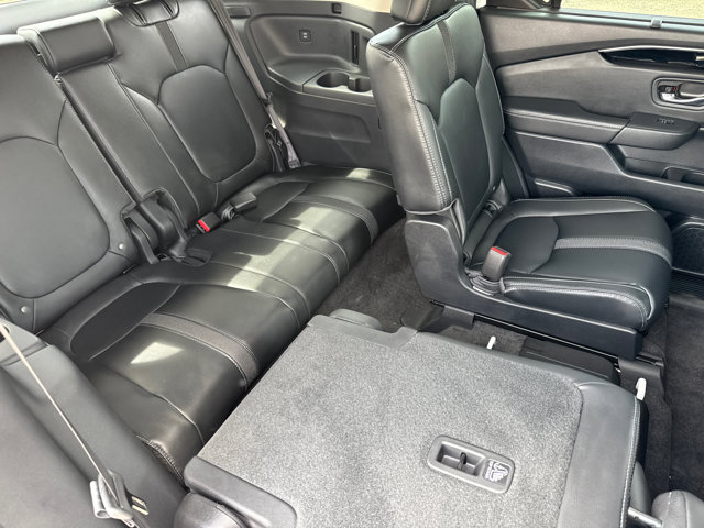 2025 Honda Pilot EX-L photo 2