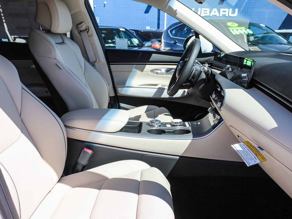 2026 Genesis GV70 2.5T Advanced photo 12
