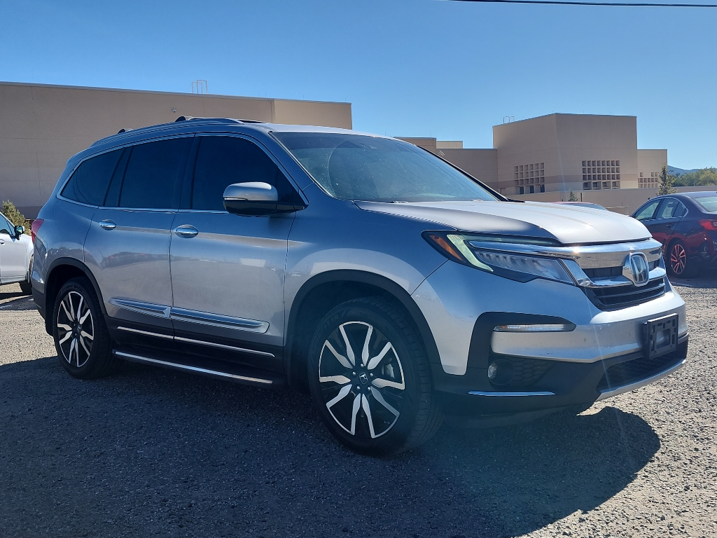 2019 Honda Pilot Elite photo 3