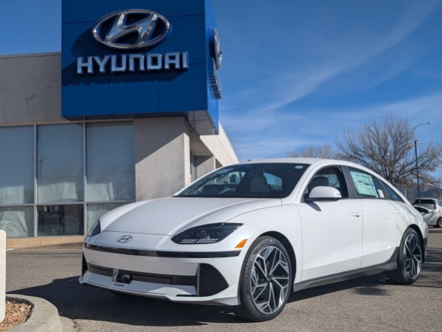 2025 Hyundai IONIQ 6 SEL