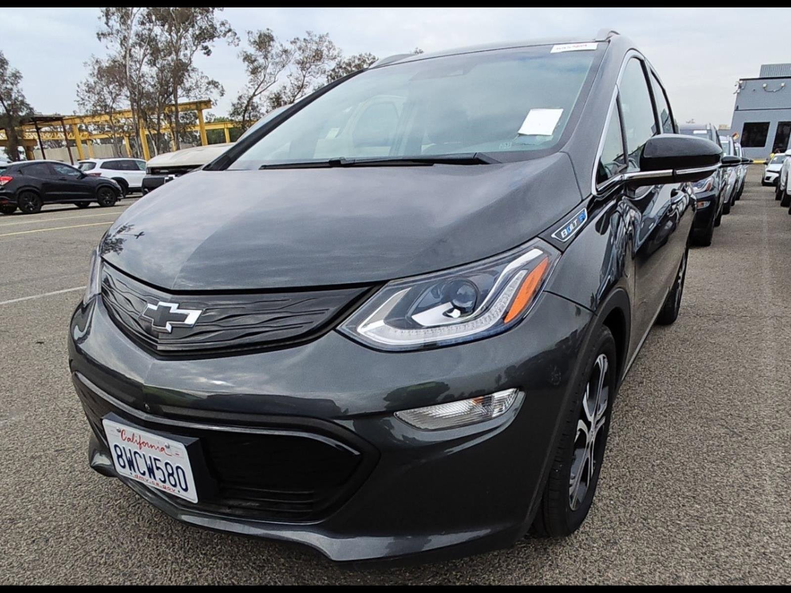 Used 2021 Chevrolet Bolt EV Premier with VIN 1G1FZ6S00M4112630 for sale in Jeffersontown, KY
