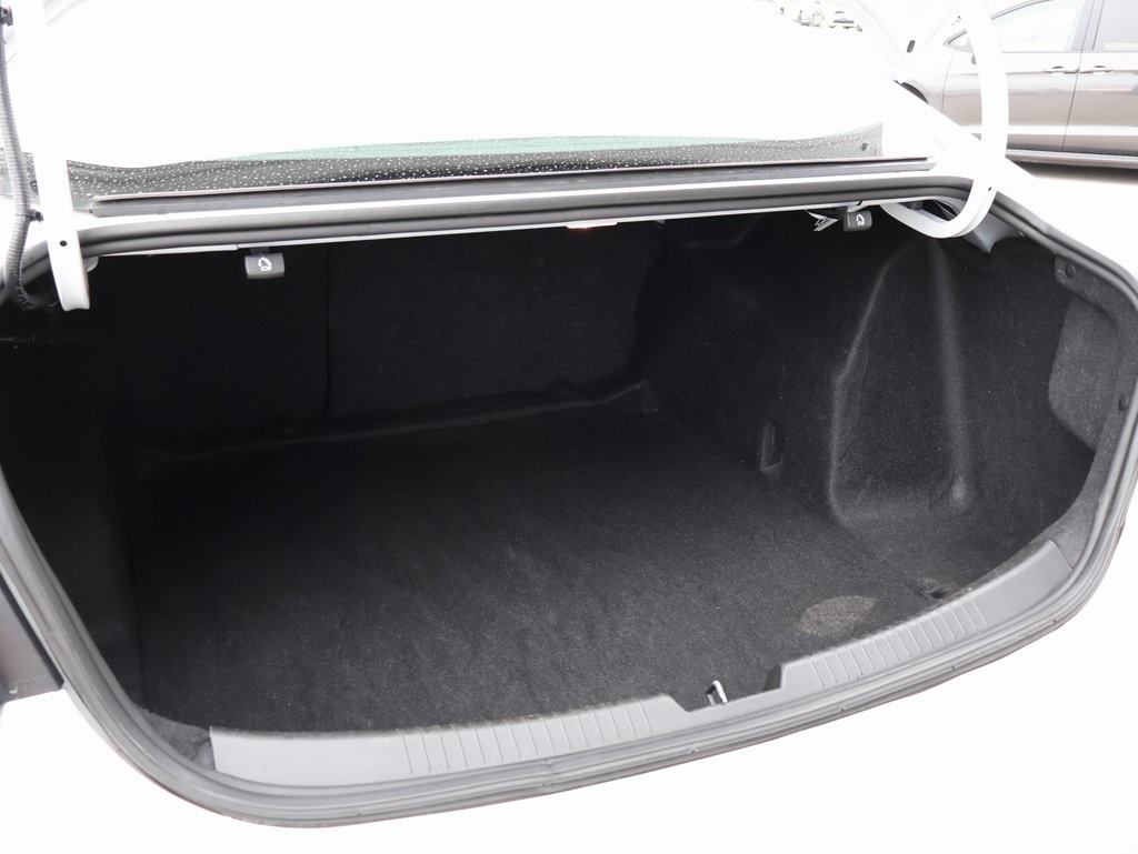 2023 Chevrolet Malibu 1LT photo 15