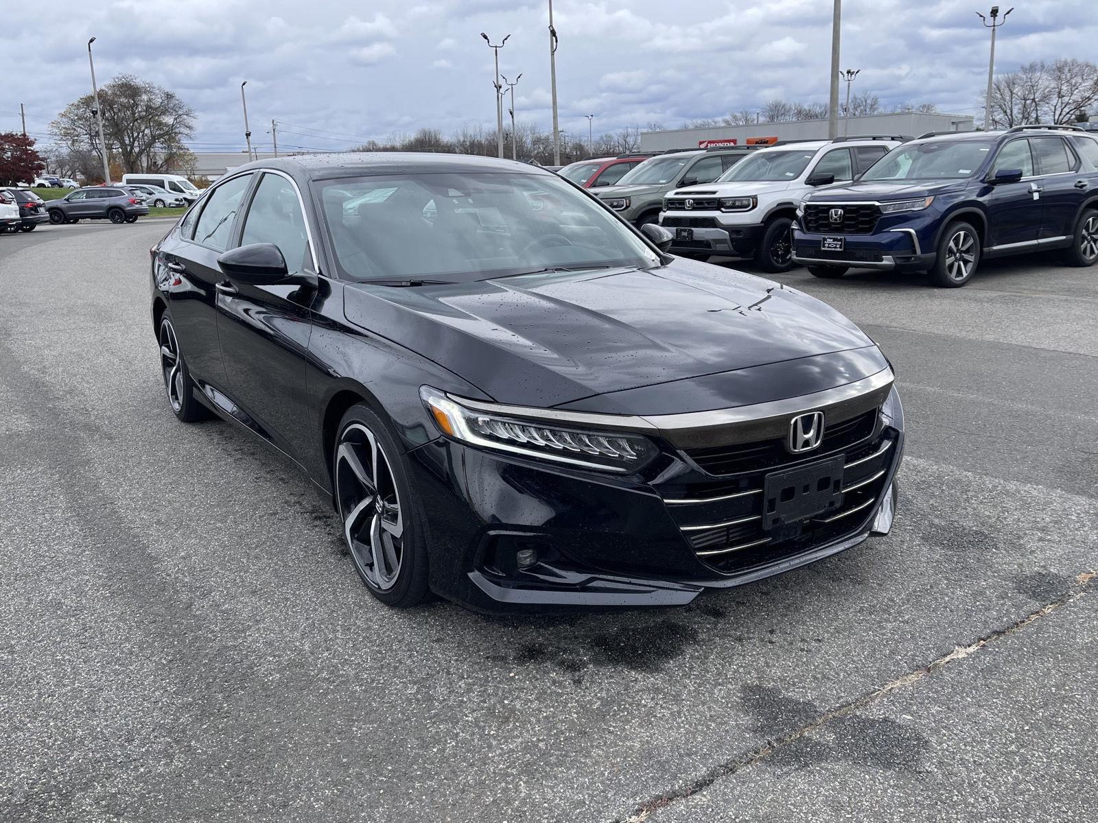 2022 Honda Accord Sport's photo