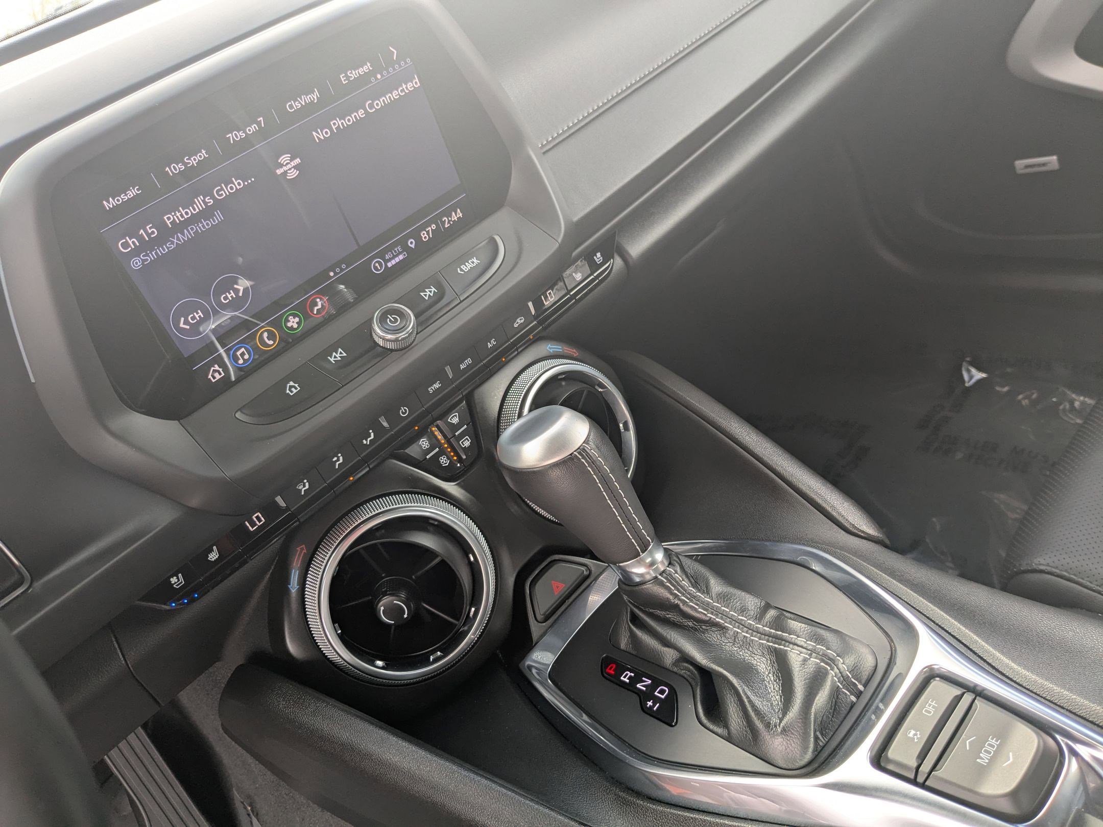 2023 Chevrolet Camaro 2LT photo 16