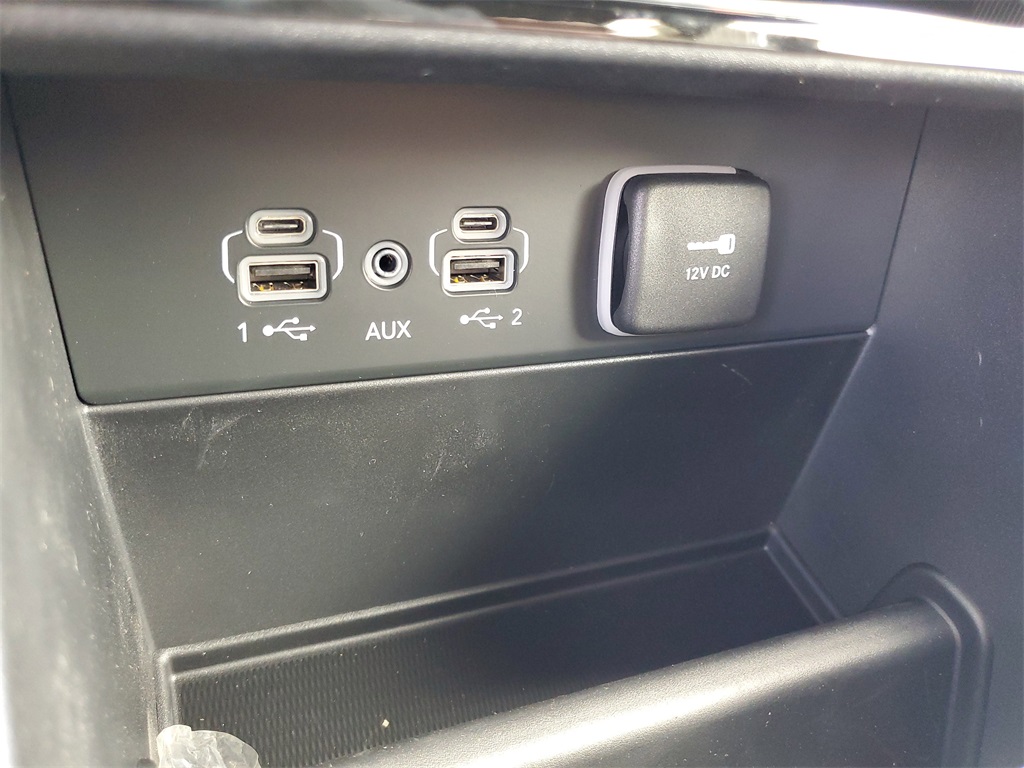 2025 Jeep Grand Cherokee Laredo X photo 17