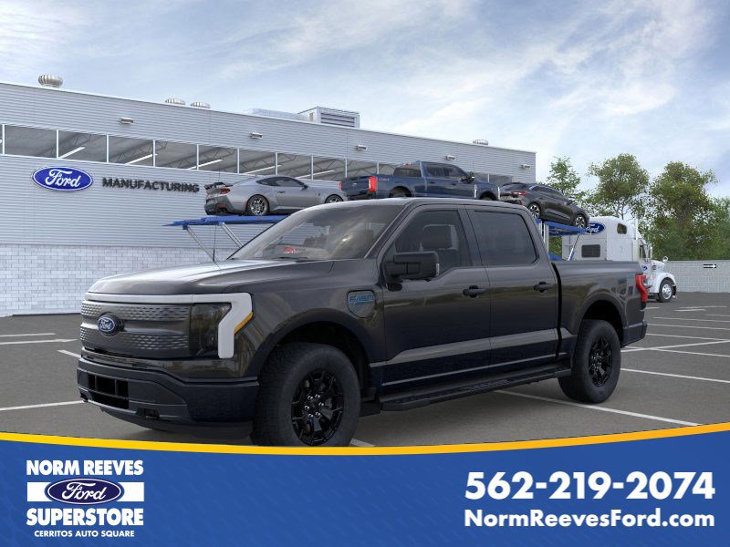 2025 Ford F-150 Lightning XLT's photo