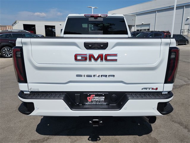 2026 Gmc Sierra 2500 HD AT4 photo 3
