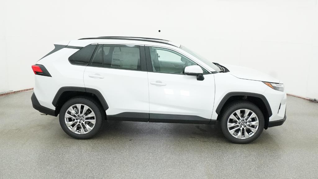 2025 Toyota RAV4 XLE Premium photo 26