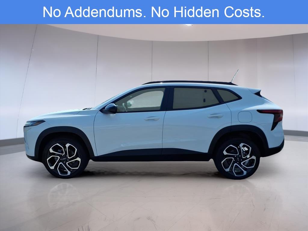 2026 Chevrolet Trax photo 2