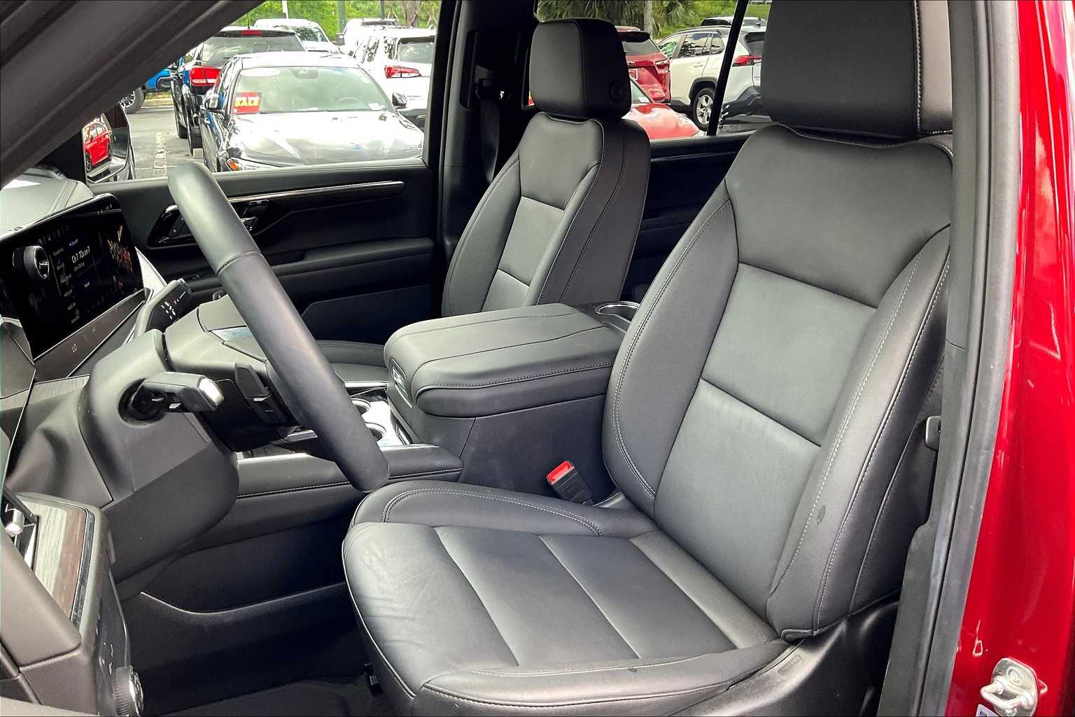 2025 Chevrolet Tahoe LT photo 23