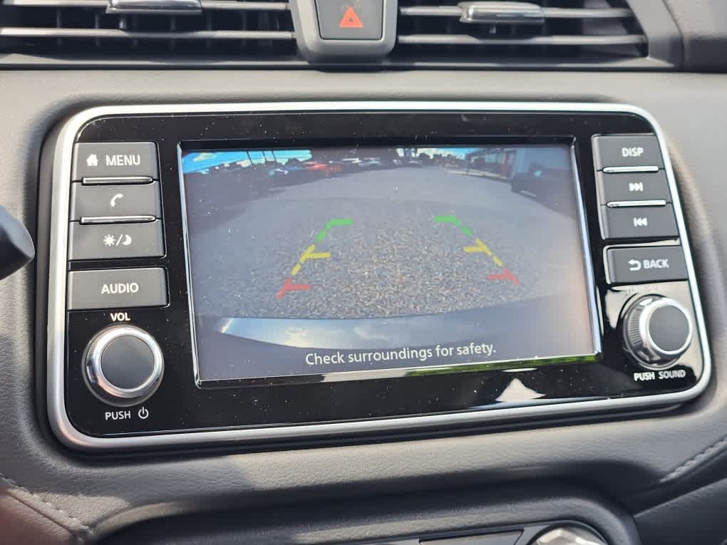 2025 Nissan Versa S photo 14