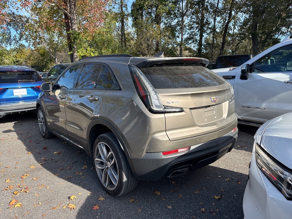 2020 Cadillac XT4 Sport photo 3