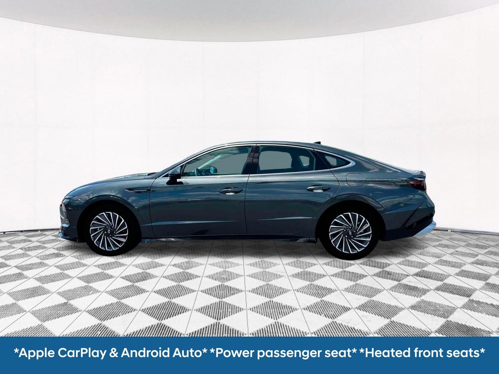 2025 Hyundai Sonata Hybrid SEL photo 3