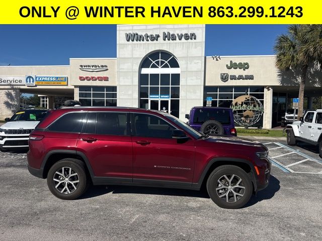 2023 Jeep Grand Cherokee Limited's photo
