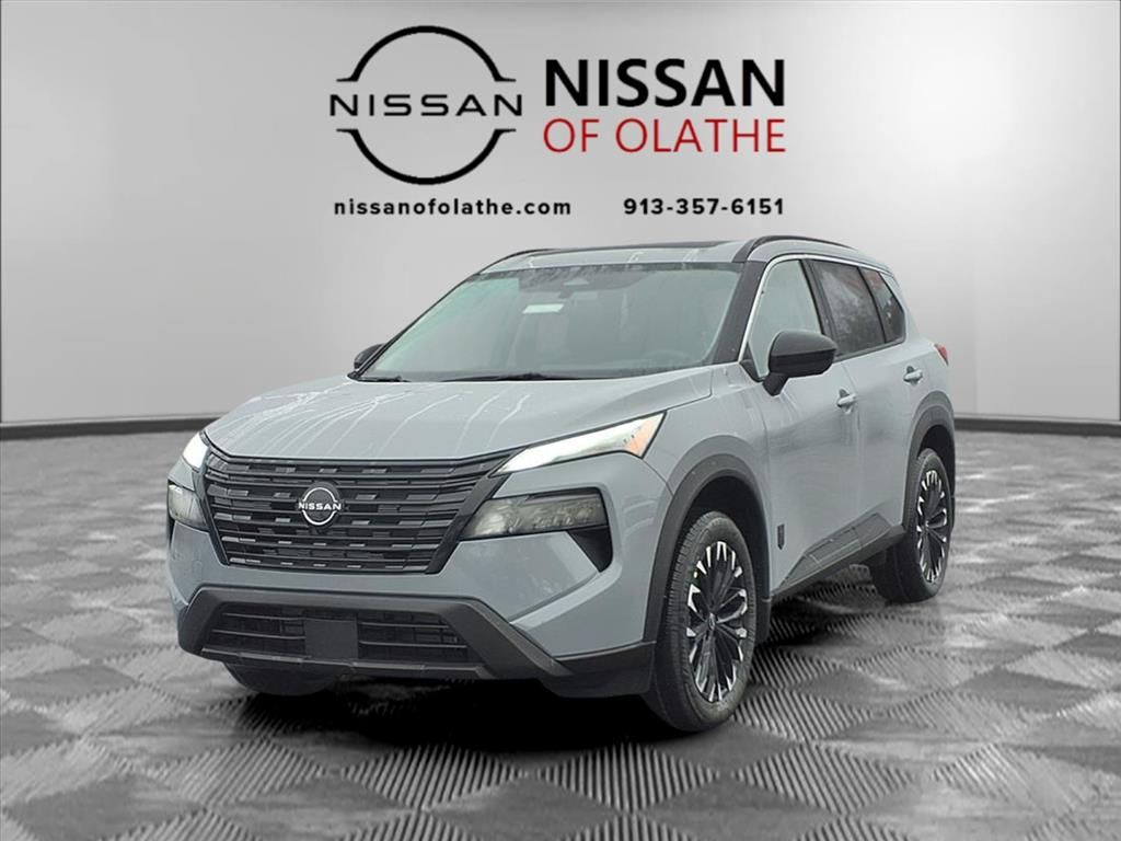 2026 Nissan Rogue Dark Armor's photo