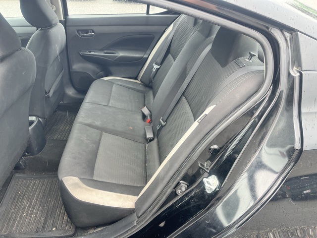 2021 Nissan Versa 1.6 SV photo 13