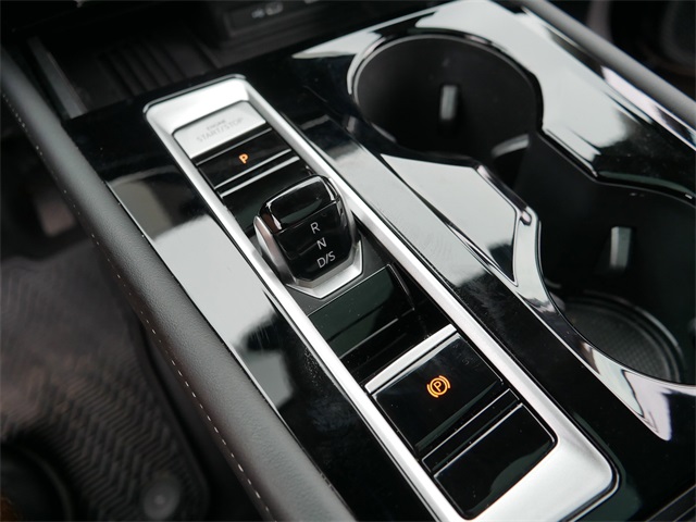 2025 Volkswagen Atlas SE Technology photo 33