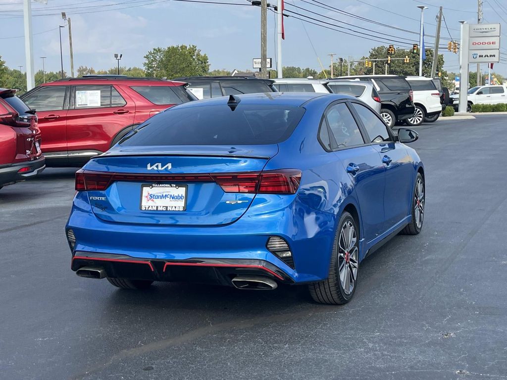 2023 Kia Forte GT photo 7